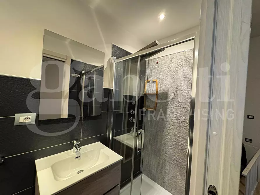 Immagine 18 di Appartamento in vendita  in Via di Valesio, 84 a Lecce