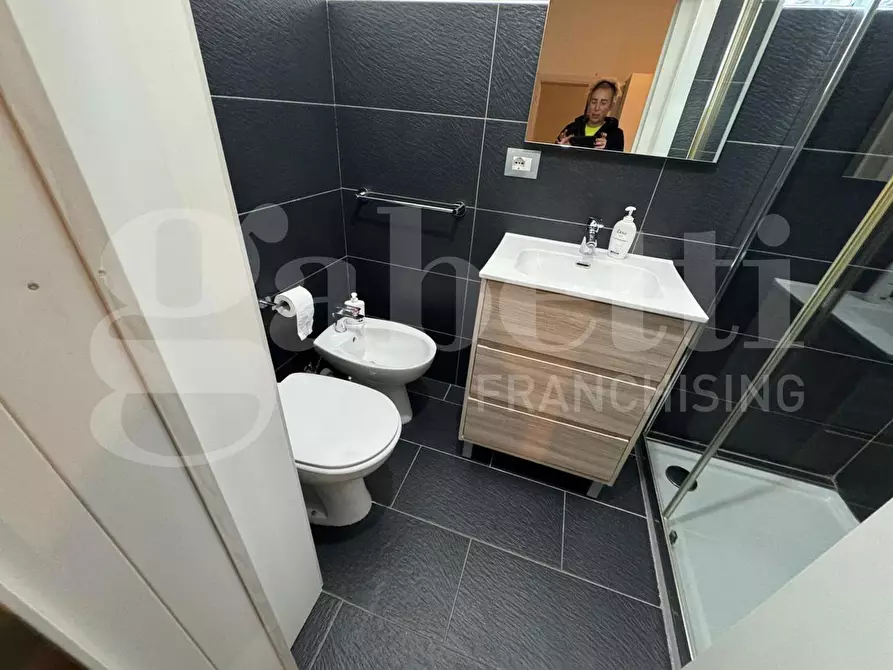 Immagine 10 di Appartamento in vendita  in Via di Valesio, 84 a Lecce