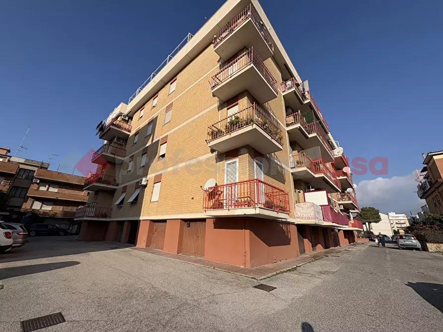 Immagine 37 di Appartamento in vendita  in Via RICCI, 5 a Terracina