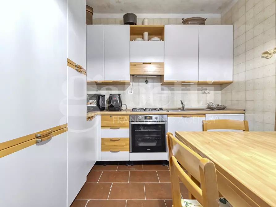 Immagine 14 di Casa bifamiliare in vendita  in Via Giuseppe Lelli a Pianoro