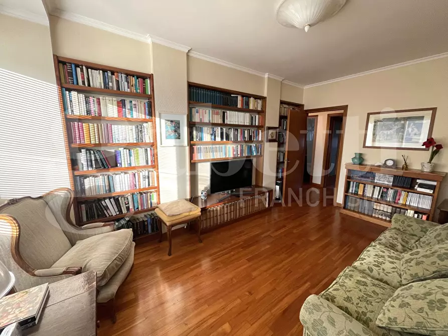 Immagine 18 di Appartamento in affitto  in Largo Valerio Bacigalupo, 32 a Roma