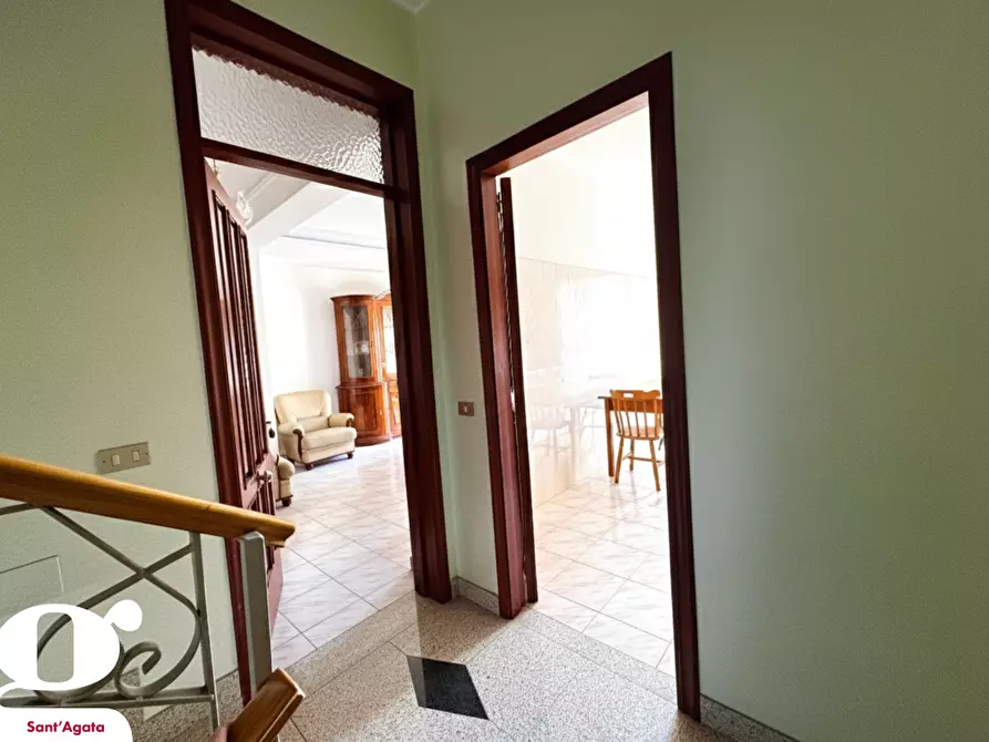 Immagine 6 di Palazzo in vendita  in Via GIUSEPPE GARIBALDI, 61 a Acquedolci