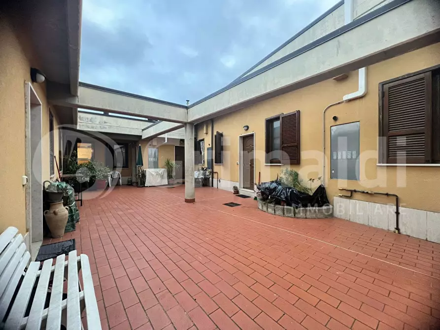 Immagine 2 di Appartamento in vendita  in Viale perugia a Magione