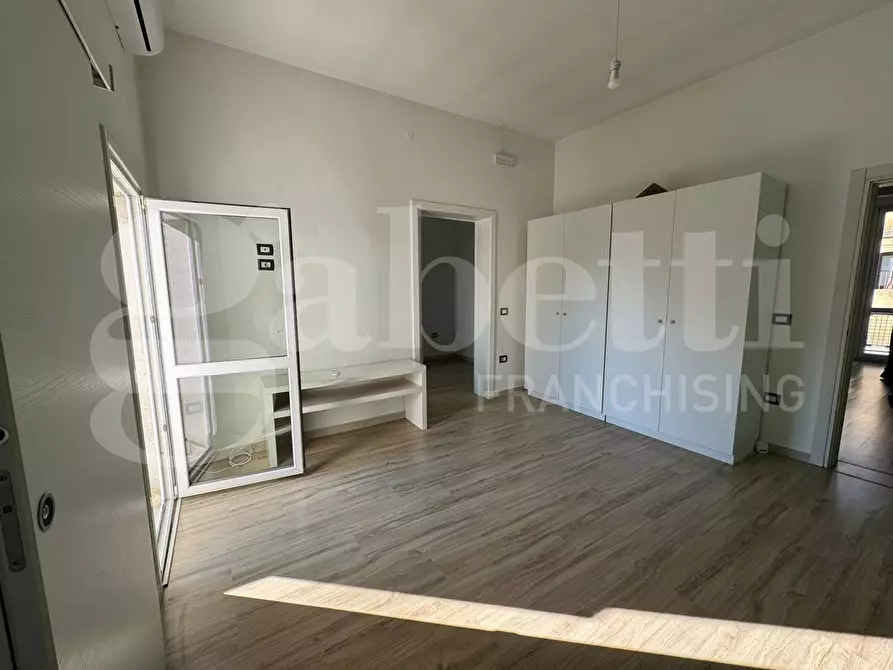 Immagine 3 di Appartamento in vendita  in Via di Valesio, 84 a Lecce