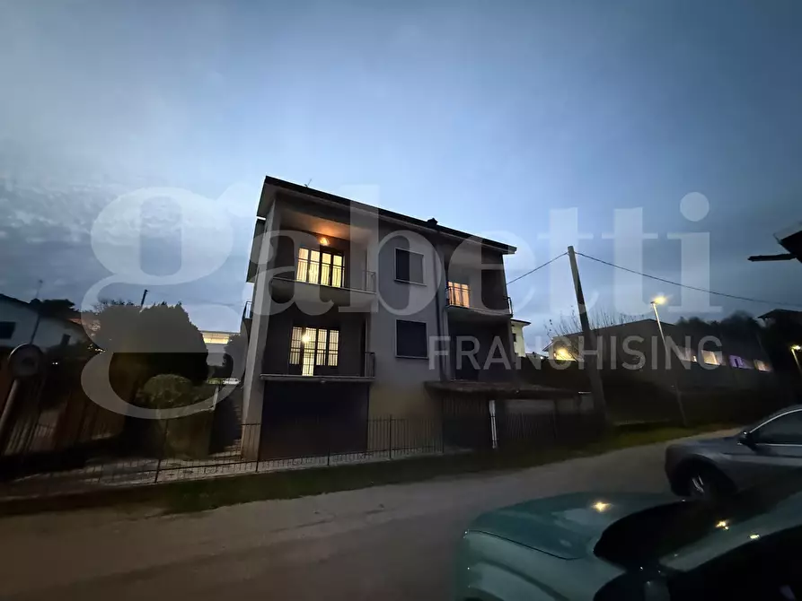 Immagine 18 di Casa indipendente in vendita  in Via Verdi, snc a Lambrugo