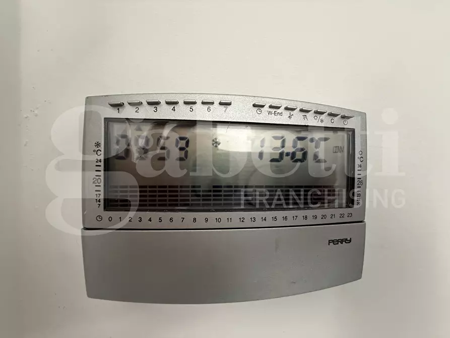 Immagine 18 di Negozio in affitto  in Via Roma, snc a Lurago D'erba