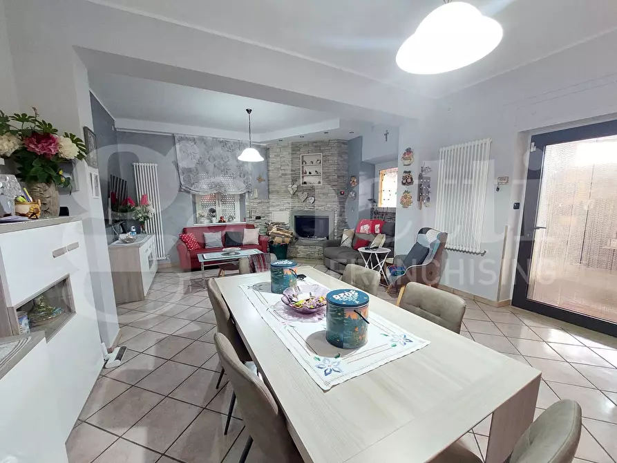 Immagine 21 di Villa in vendita  in Contrada Camerale, 2 a Tossicia