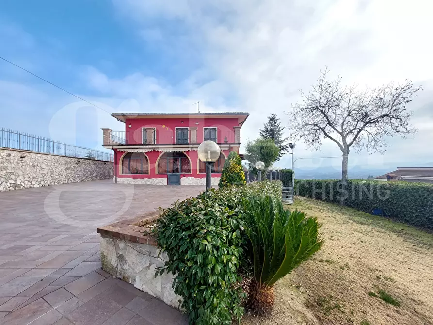 Immagine 49 di Villa in vendita  in Contrada Camerale, 2 a Tossicia