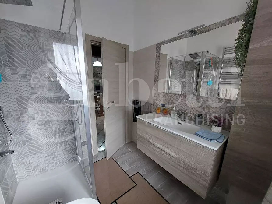 Immagine 26 di Villa in vendita  in Contrada Camerale, 2 a Tossicia