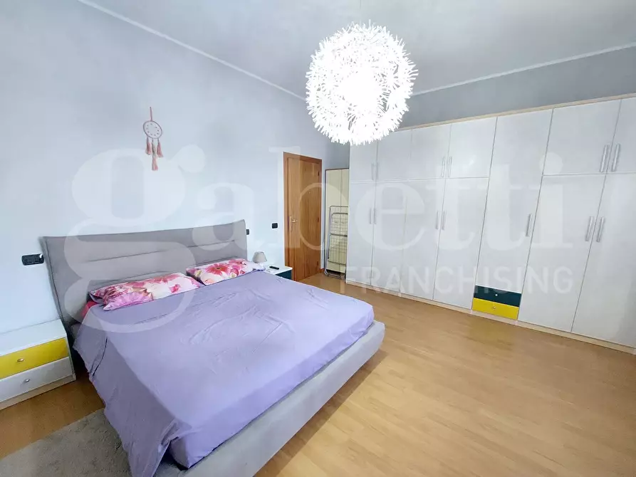 Immagine 43 di Villa in vendita  in Contrada Camerale, 2 a Tossicia
