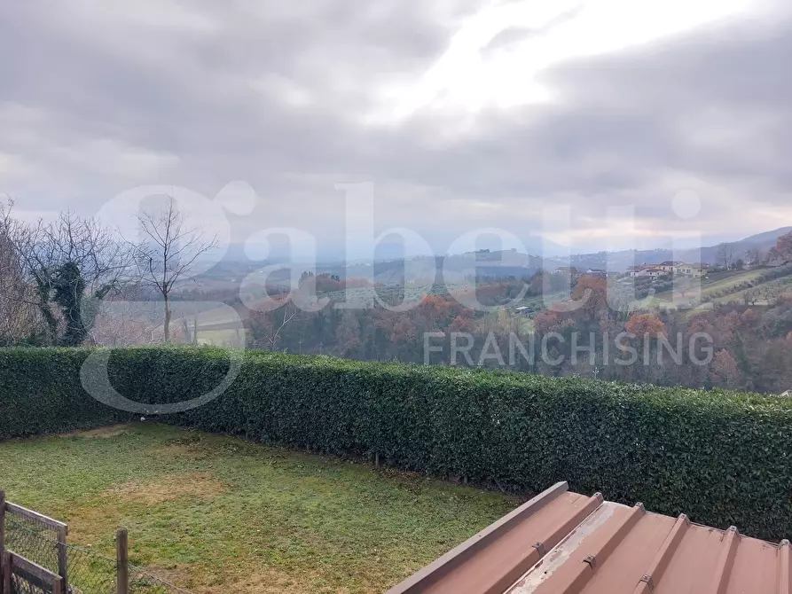 Immagine 14 di Villa in vendita  in Contrada Camerale, 2 a Tossicia