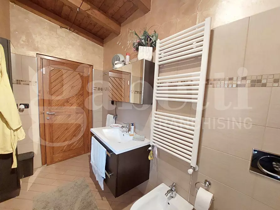 Immagine 20 di Villa in vendita  in Contrada Camerale, 2 a Tossicia
