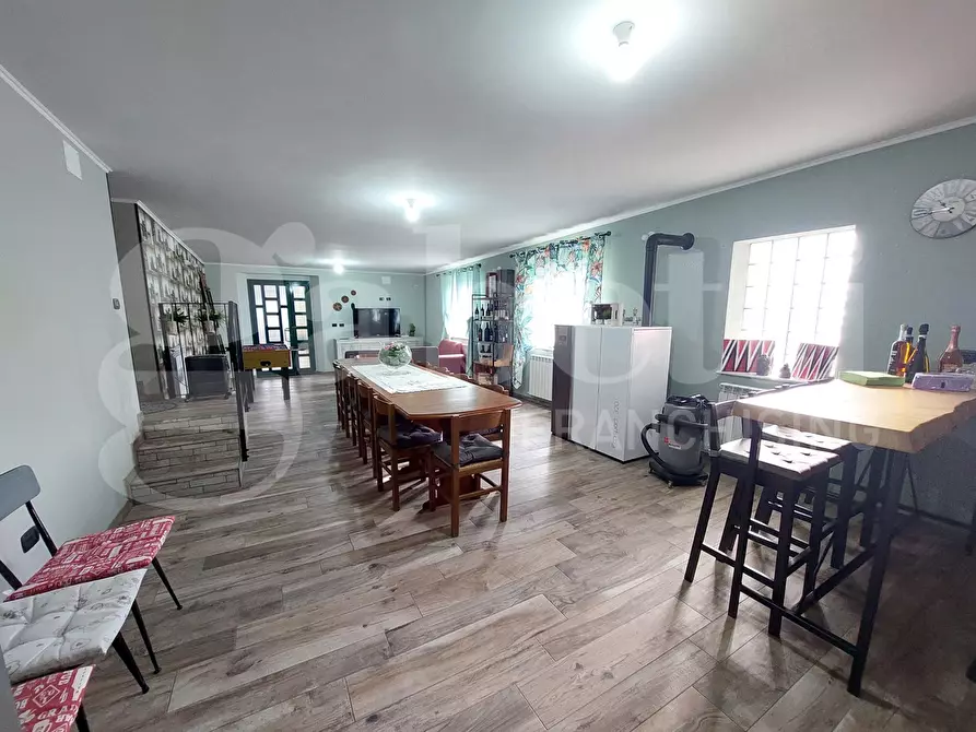 Immagine 17 di Villa in vendita  in Contrada Camerale, 2 a Tossicia