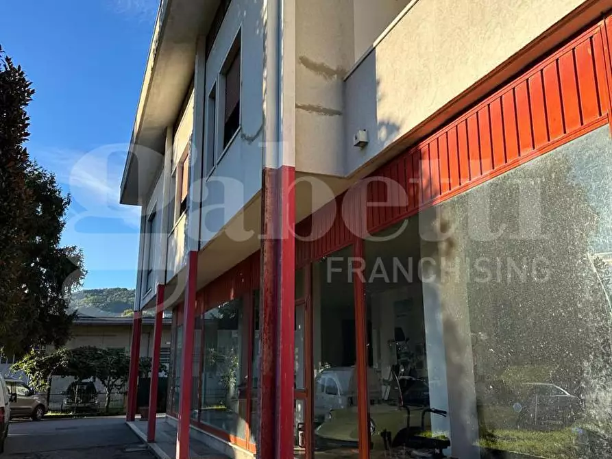 Immagine 15 di Capannone industriale in vendita  in Via Gasdotto, 24-26 a Valdagno