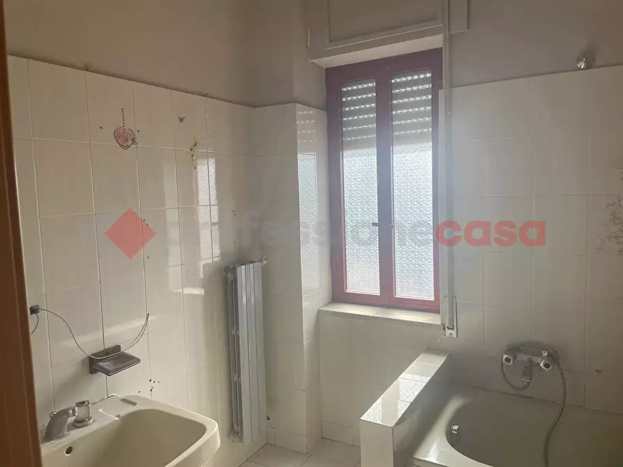 Immagine 16 di Appartamento in affitto  in Via Arbustella, snc a Vitulazio