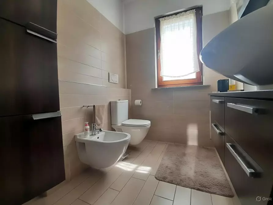 Immagine 13 di Appartamento in vendita  in Via Podgora, 53 a Legnano