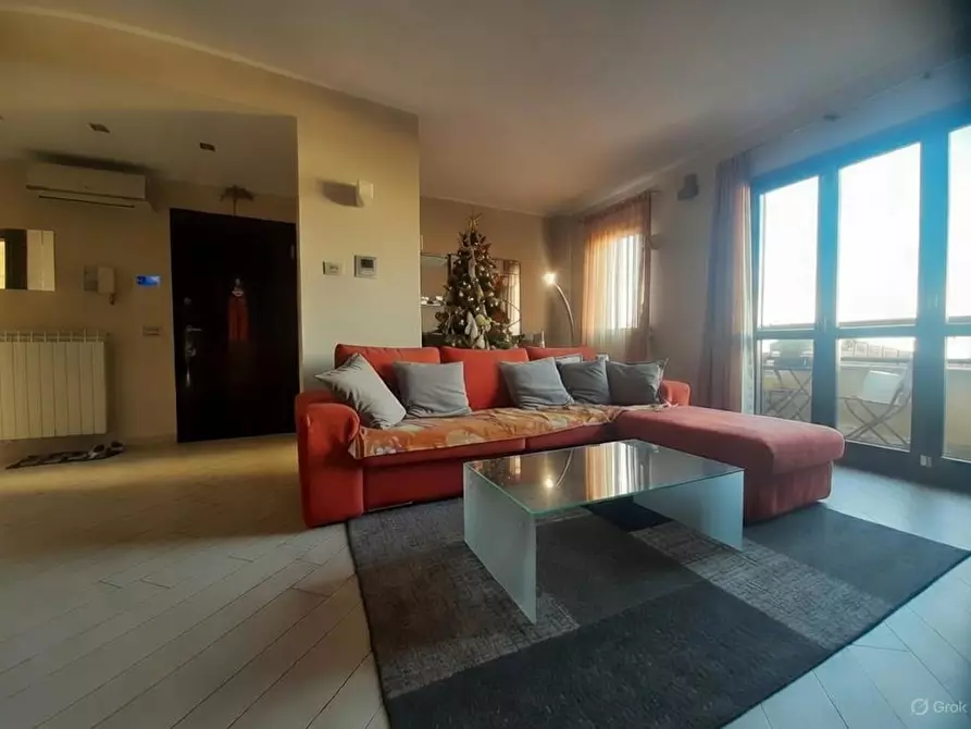 Immagine 21 di Appartamento in vendita  in Via Podgora, 53 a Legnano