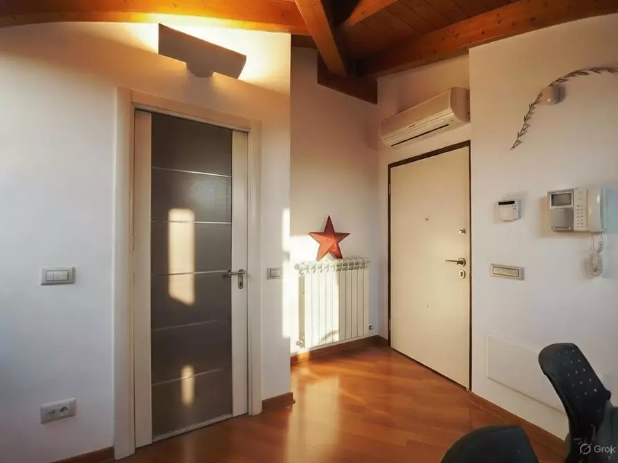 Immagine 32 di Appartamento in vendita  in Via Podgora, 53 a Legnano