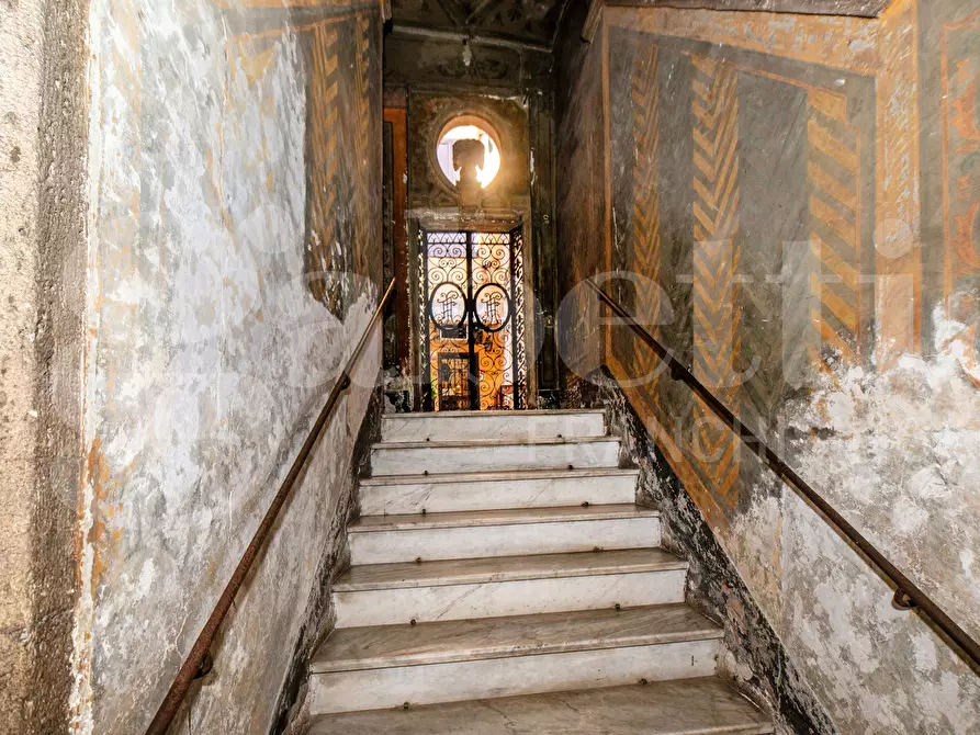 Immagine 7 di Appartamento in vendita  in Via di Parione, 17 a Roma