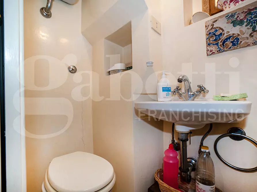 Immagine 21 di Appartamento in vendita  in Via di Parione, 17 a Roma