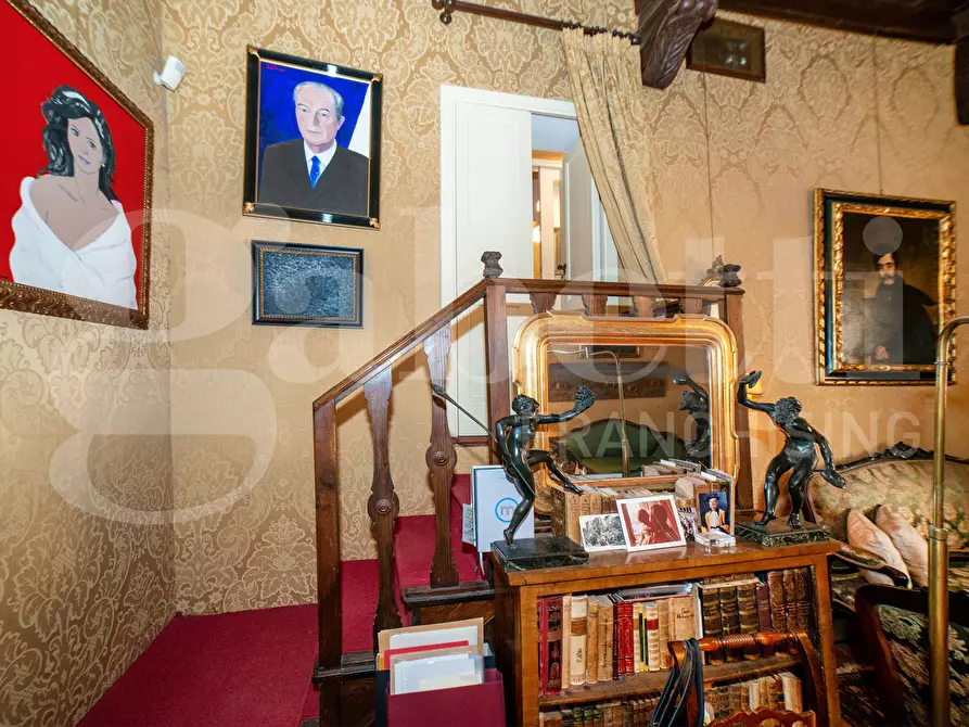 Immagine 28 di Appartamento in vendita  in Via di Parione, 17 a Roma