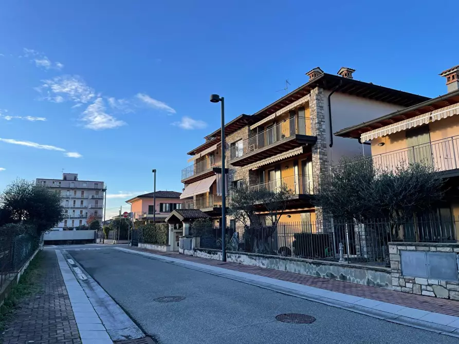Immagine 4 di Appartamento in vendita  in Via Maestro Eligio Miglietta, 3 a Chiari