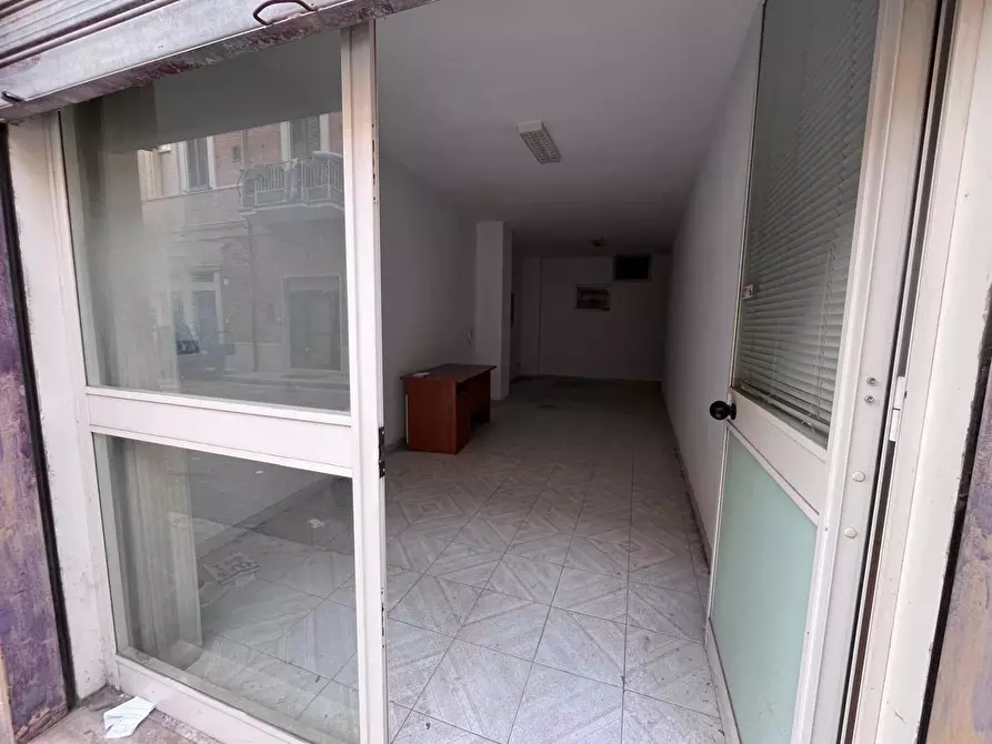 Immagine 3 di Box auto in vendita  in Via MENTANA, 10 a San Severo