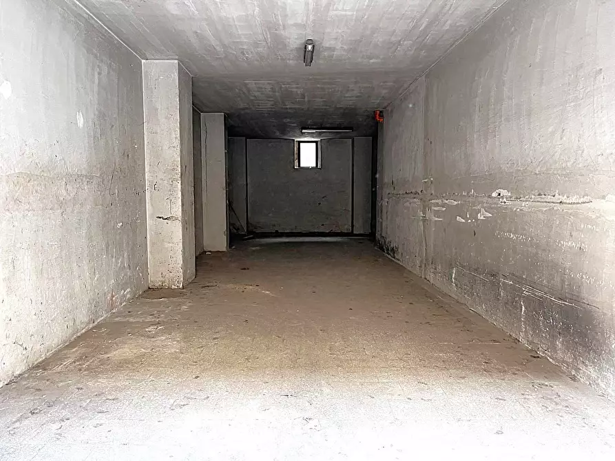 Immagine 5 di Box auto in vendita  in Via MENTANA, 8 a San Severo