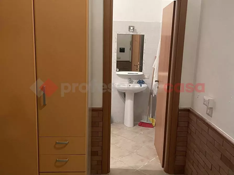 Immagine 11 di Loft/Open space in affitto  in Via Verdi, snc a Vitulazio