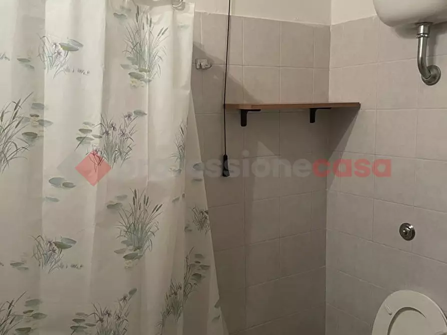 Immagine 4 di Loft/Open space in affitto  in Via Verdi, snc a Vitulazio