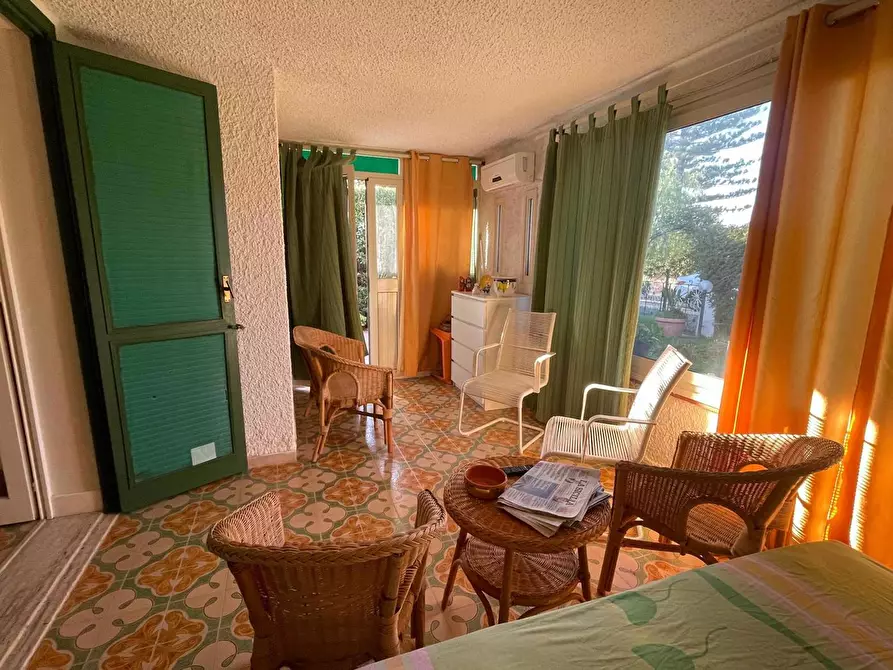 Immagine 7 di Villa in vendita  in Via delle muse, 32 a Siracusa