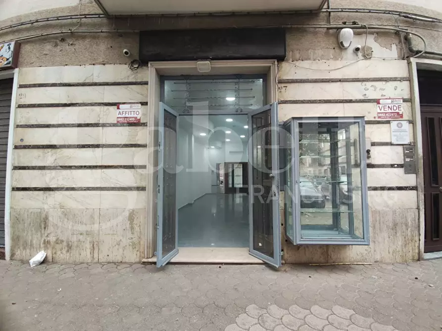 Immagine 1 di Negozio in affitto  in Via CHECCHIA RISPOLI, 27 a San Severo