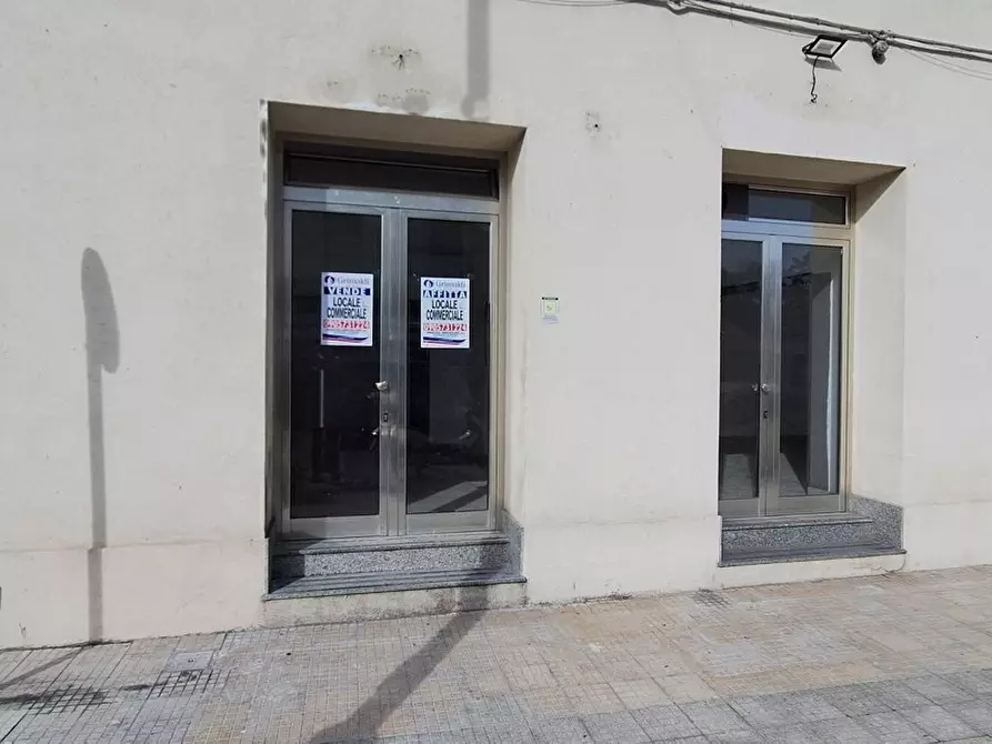 Immagine 2 di Negozio in vendita  in Via Consolare Pompea, 1561 a Messina