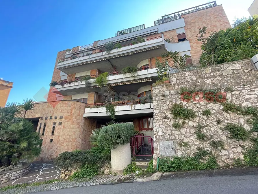 Immagine 3 di Ufficio in vendita  in Via Amelia Treves SegrÃ©, 3 a Tivoli