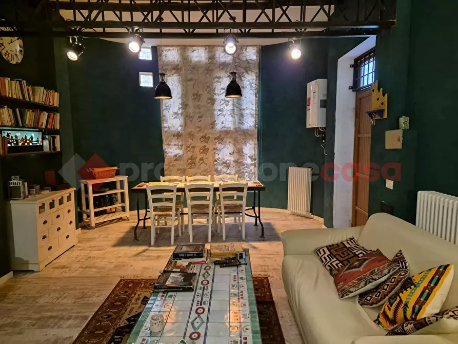 Immagine 10 di Ufficio in vendita  in Via Amelia Treves SegrÃ©, 3 a Tivoli