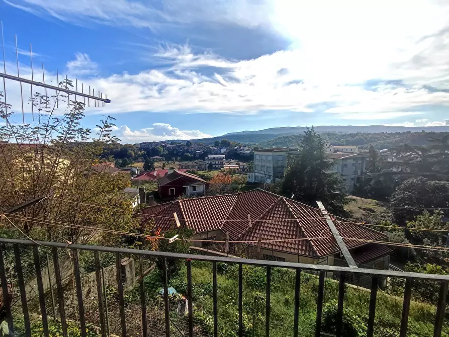 Immagine 5 di Appartamento in vendita  in Via G. GARIBALDI, 114 a San Vito Sullo Ionio