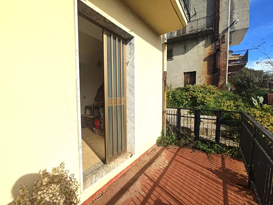 Immagine 18 di Appartamento in vendita  in Via G. GARIBALDI, 114 a San Vito Sullo Ionio