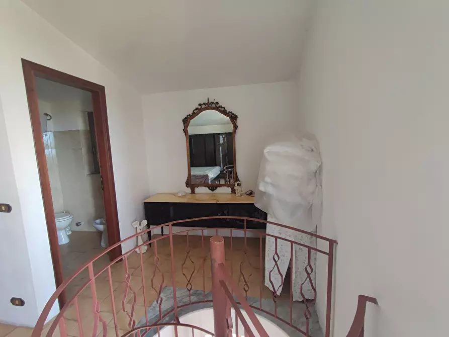 Immagine 16 di Appartamento in vendita  in Via G. GARIBALDI, 114 a San Vito Sullo Ionio