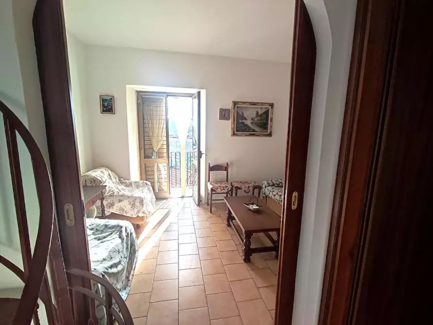 Immagine 4 di Appartamento in vendita  in Via G. GARIBALDI, 114 a San Vito Sullo Ionio