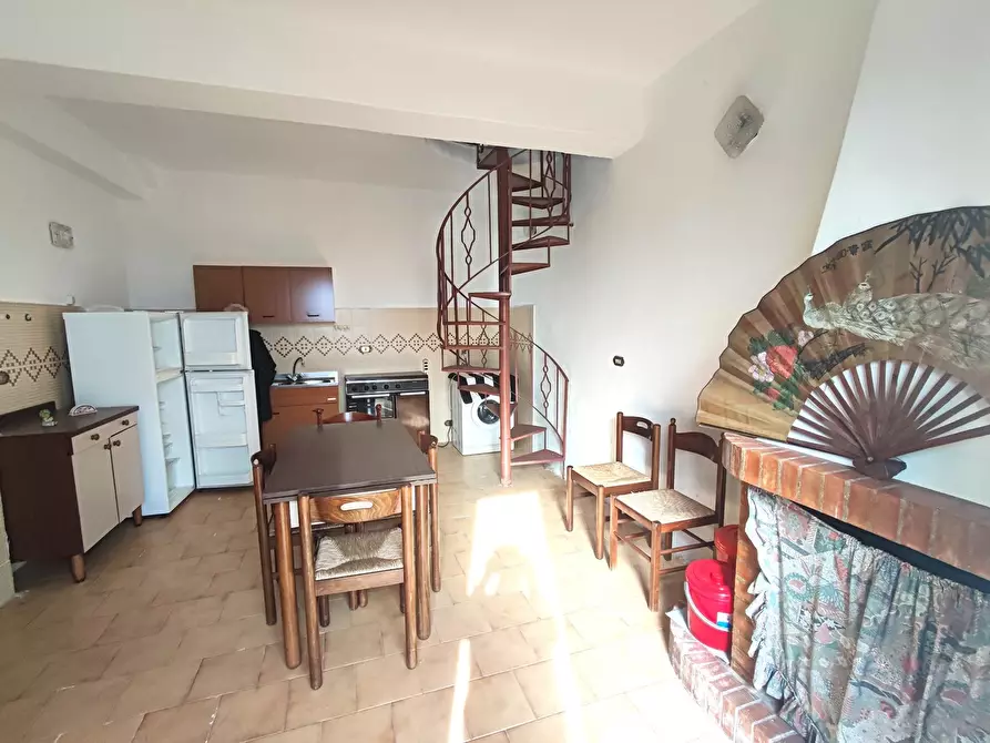 Immagine 19 di Appartamento in vendita  in Via G. GARIBALDI, 114 a San Vito Sullo Ionio