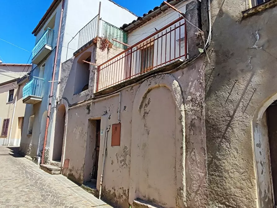 Immagine 1 di Appartamento in vendita  in Via FONTANA, 54/56 a Girifalco