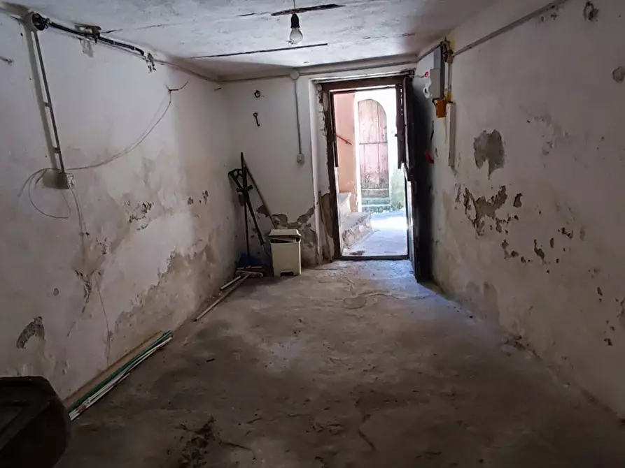 Immagine 8 di Appartamento in vendita  in Via FONTANA, 54/56 a Girifalco