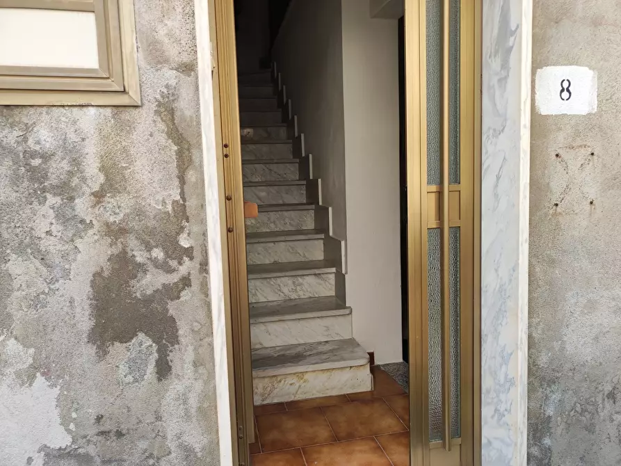 Immagine 2 di Appartamento in vendita  in Vico III MILANO, 6/8 a Girifalco