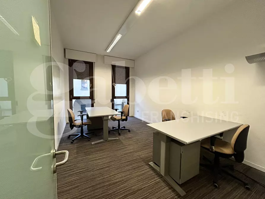 Immagine 12 di Ufficio in vendita  in Via DELLE LAME a Bologna