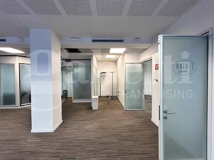 Immagine 20 di Ufficio in vendita  in Via DELLE LAME a Bologna