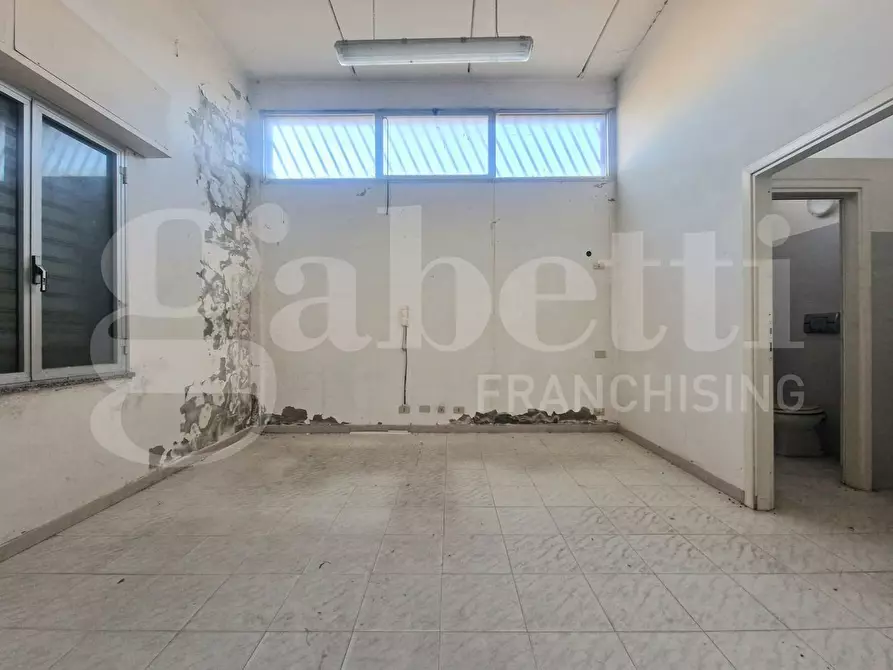 Immagine 10 di Magazzino in affitto  in Via don milani, snc a Sestu