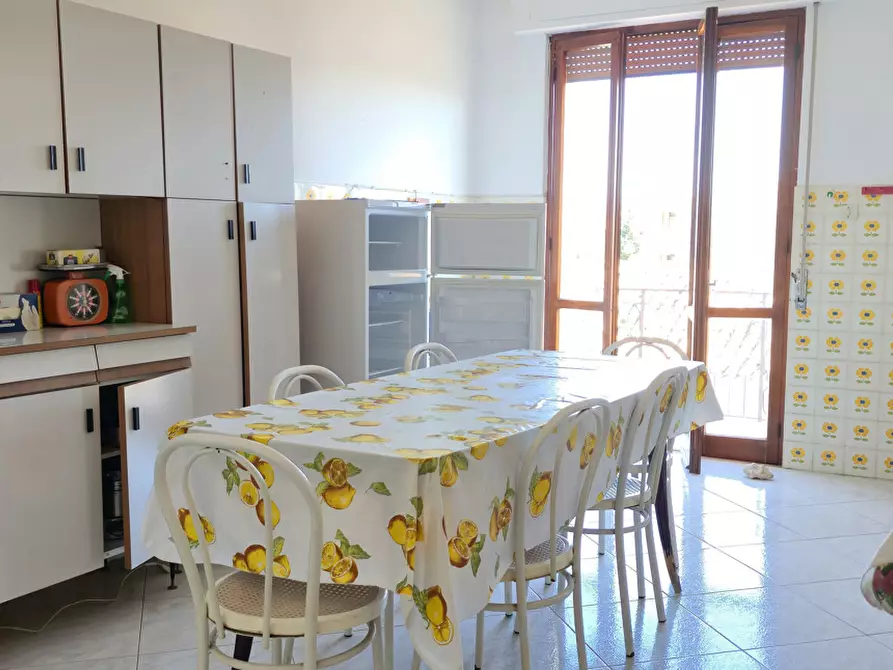 Immagine 3 di Appartamento in vendita  in Viale dei Feaci, 94 a Squillace