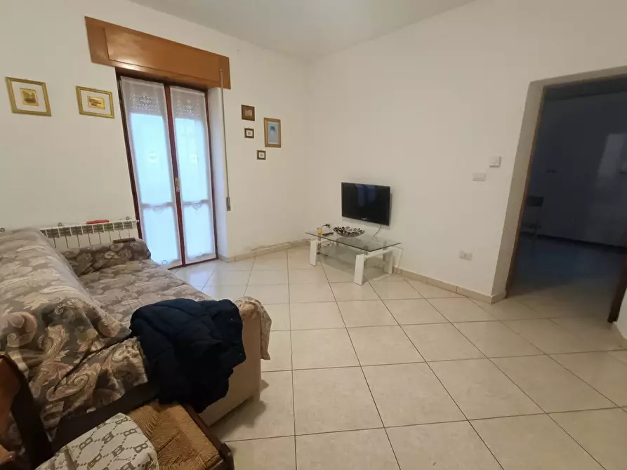 Immagine 7 di Appartamento in vendita  in Via Marziano Ruffo, 6 a Squillace