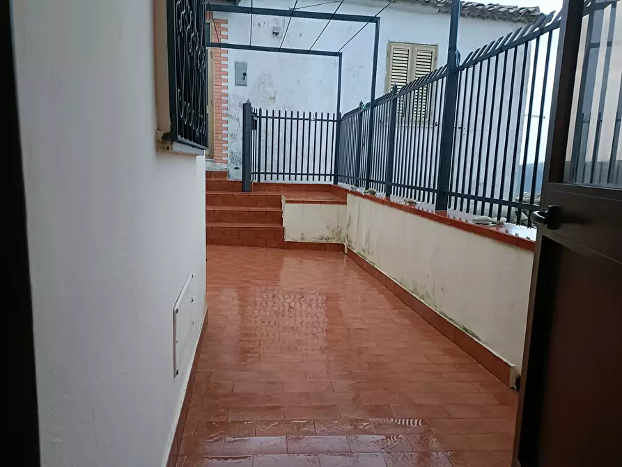 Immagine 12 di Appartamento in vendita  in Via Marziano Ruffo, 6 a Squillace