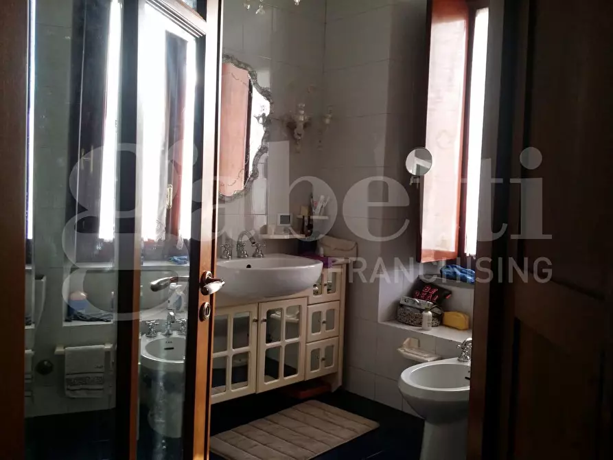 Immagine 27 di Appartamento in vendita  in Via del commercio, 1 a Catanzaro